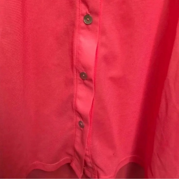 Size small button up tank top with collar - Picture 3 of 6